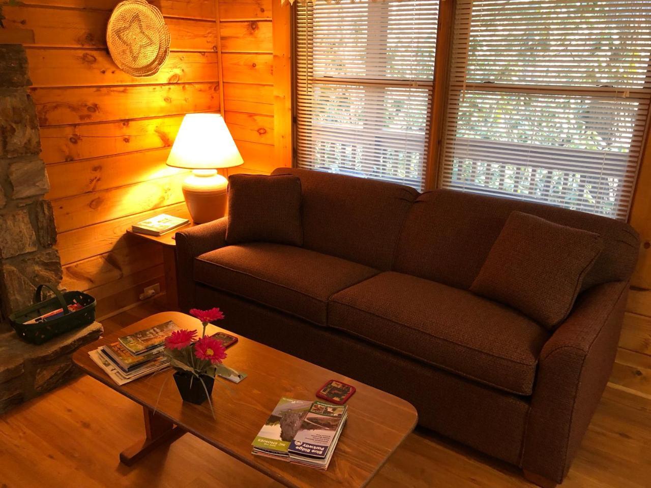 Misty Creek Log Cabins 马吉谷 外观 照片