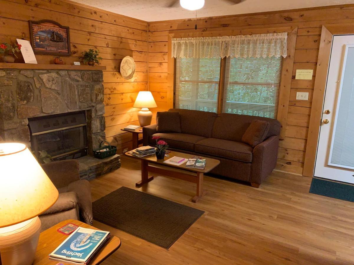 Misty Creek Log Cabins 马吉谷 外观 照片